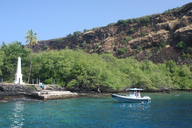 Two Reef Snorkel Trip-See Captain Cook Monument & Sea Caves - Stop 1: Dolphin Discoveries and the Whale-Spotting Search