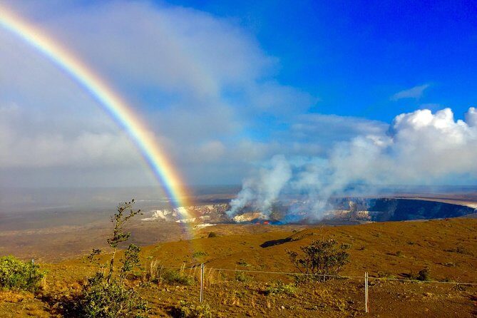 Volcano National Park Adventure From Kona - Inside Hawaiʻi Volcanoes National Park: driving the Chain of Craters Road