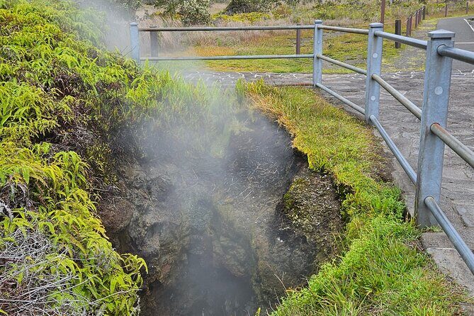 Volcano National Park and Rainbow Fall in Hilo, Hawaii - Big Island Candies: macadamia, Kona coffee, and sweet brakes
