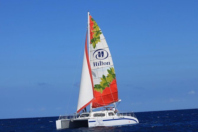 Waikoloa Signature Catamaran Sunset Sail - The Sunset Pause and the Green Flash Moment